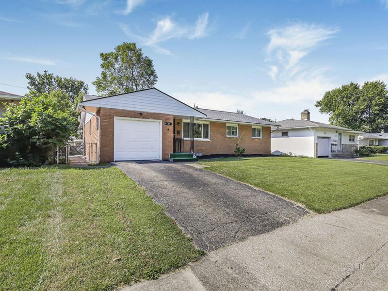 4605 Belfast Drive, Columbus, OH 43227 Photo 3