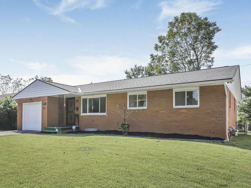 4605 Belfast Drive, Columbus, OH 43227 Photo 4