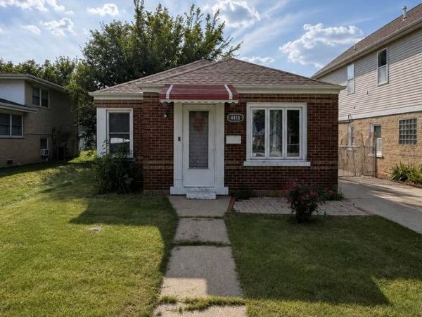 4418 Madison Avenue , Brookfield, IL 60513