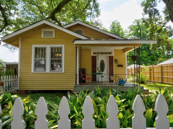 133 St Rose Ave, Baton Rouge, LA 70806