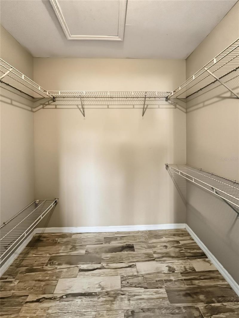 3005 Chianti Court, Unit 208, Sarasota, FL 34237 Photo