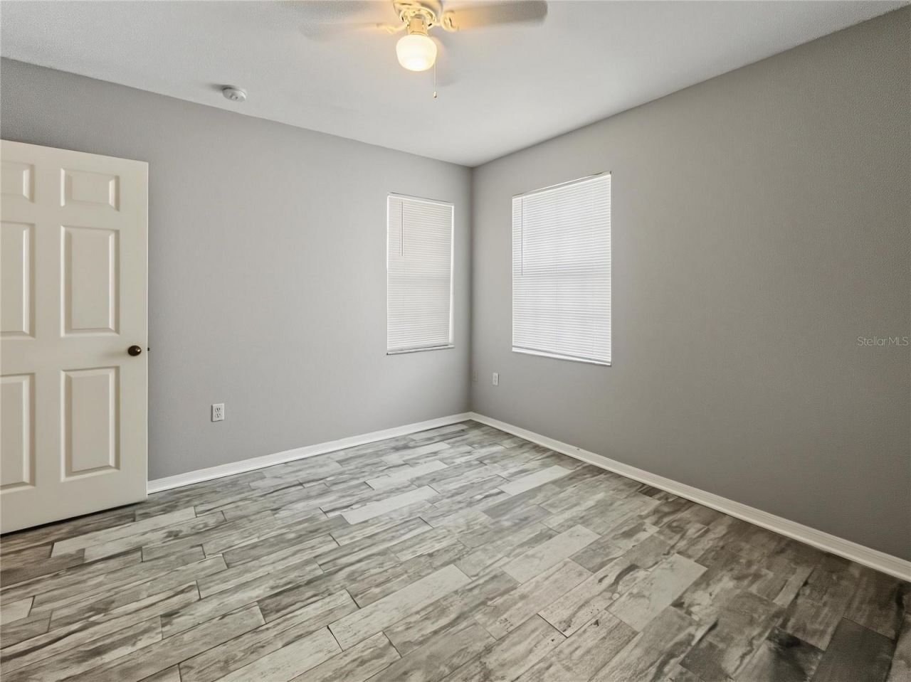 3005 Chianti Court, Unit 208, Sarasota, FL 34237 Photo