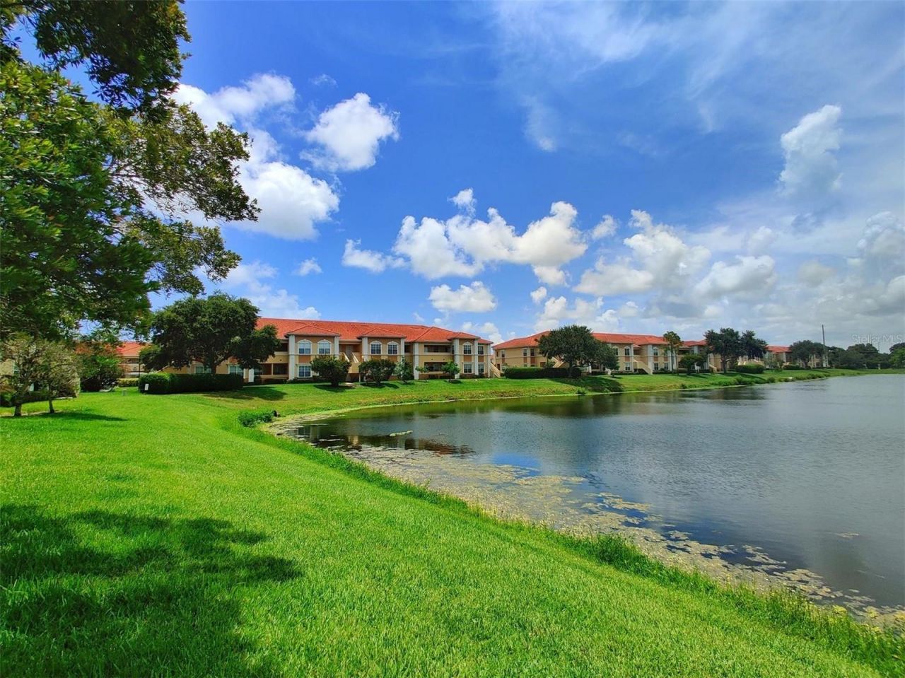 3005 Chianti Court, Unit 208, Sarasota, FL 34237 Photo