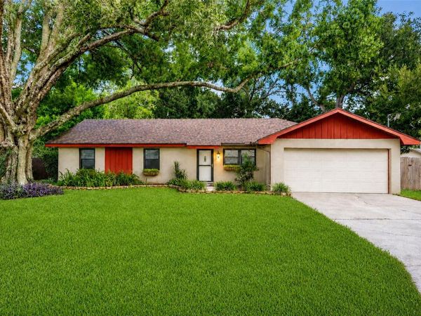 216 SHORE LOOP , WINTER HAVEN, FL 33884