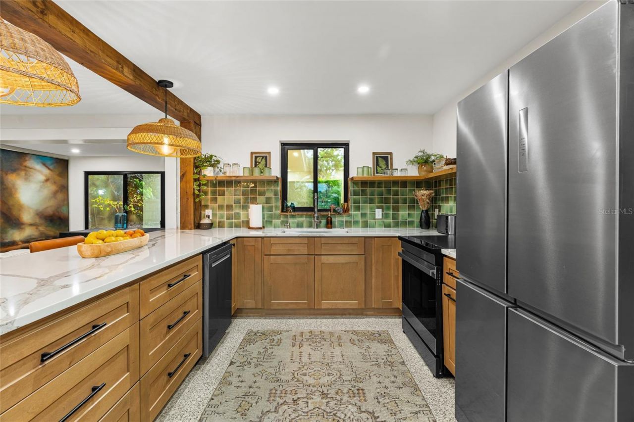 2410 Valencia Drive, Sarasota, FL 34239 Photo