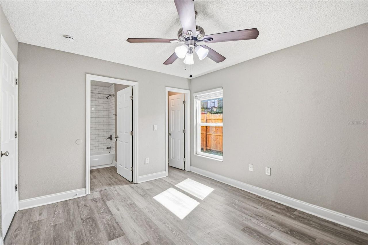 1616 27th Avenue E, Bradenton, FL 34208 Photo