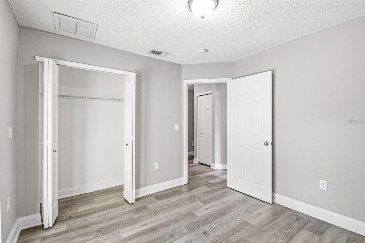 1616 27th Avenue E, Bradenton, FL 34208 Photo