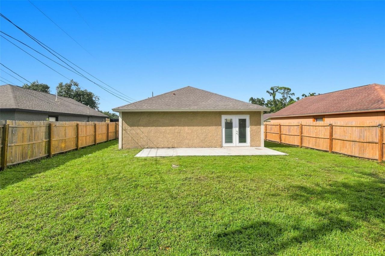 1616 27th Avenue E, Bradenton, FL 34208 Photo