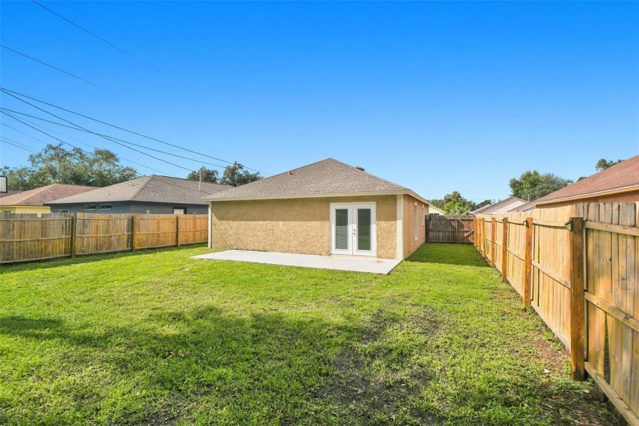 1616 27th Avenue E, Bradenton, FL 34208 Photo