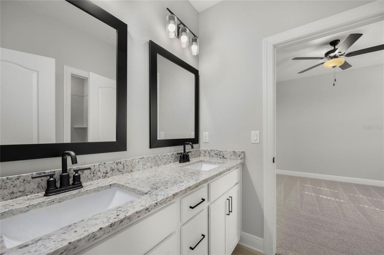 7673 Somersworth Drive , Kissimmee, FL 34747 Photo