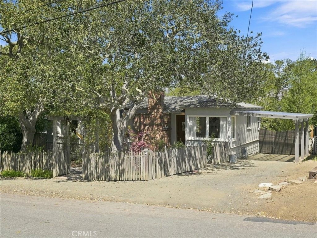 2512 Pineridge, Cambria, CA 93428 Main Photo