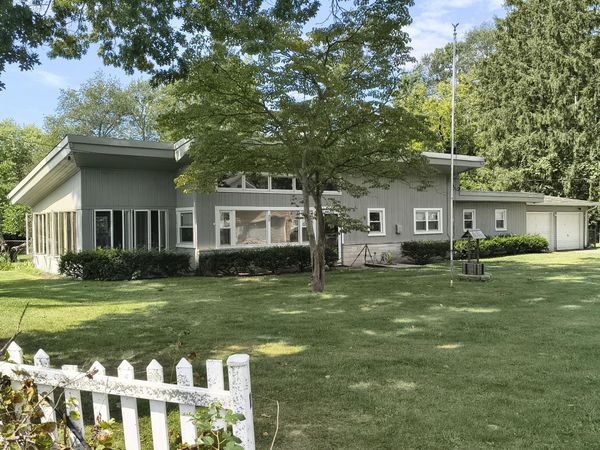 1146 Shady Shores Drive, Niles, MI 49120