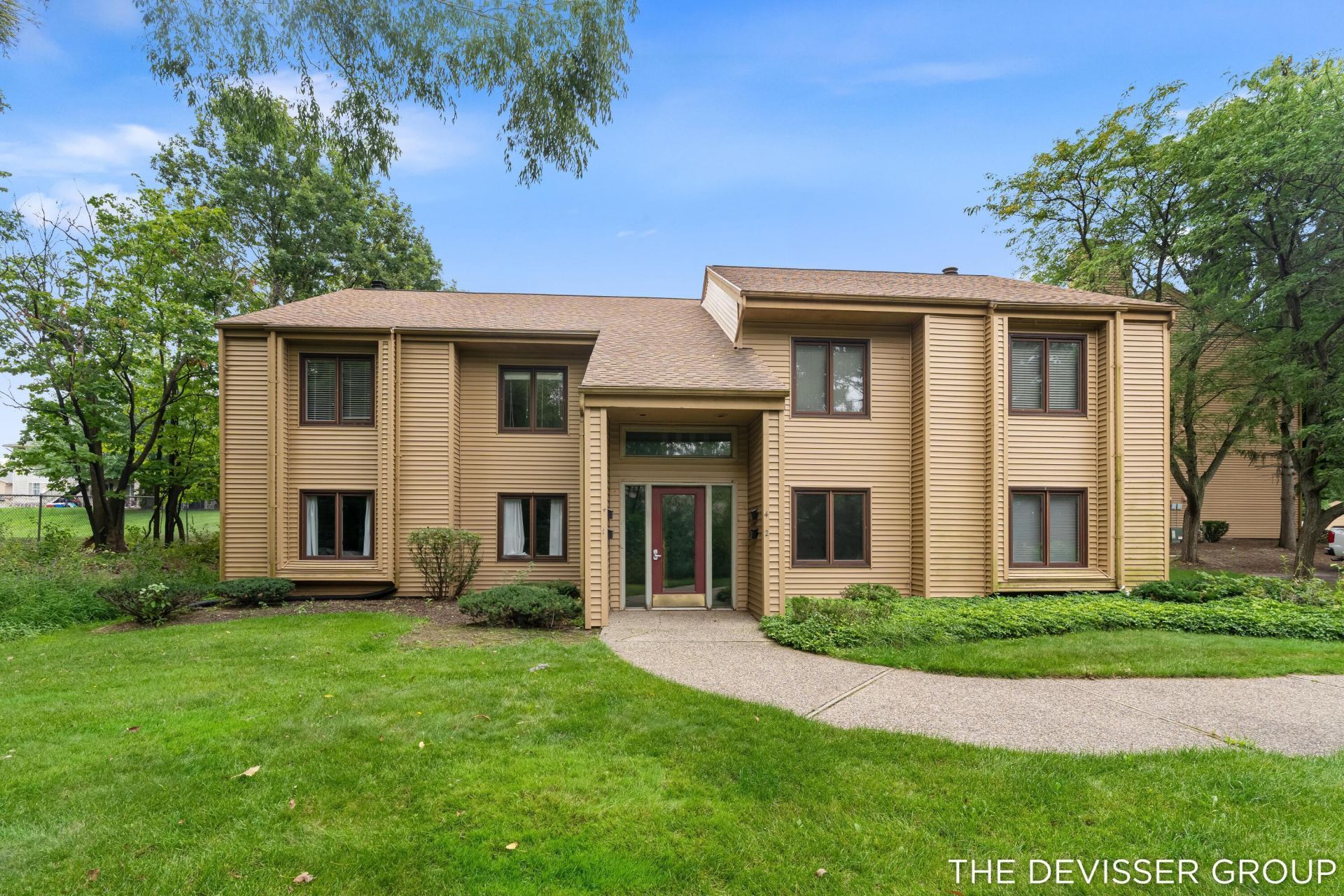 300 Farington Boulevard, Unit 3, Holland, MI 49423 Main Photo