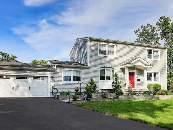97 Kempshall Terrace, Fanwood, NJ 07023