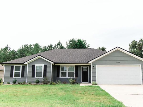 4169 Green Meadows Trail, Marianna, FL 32446
