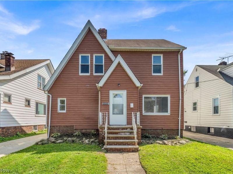 5005 Vandalia Avenue, Cleveland, OH 44144 Photo 2