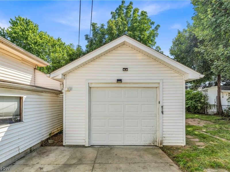5005 Vandalia Avenue, Cleveland, OH 44144 Photo 31
