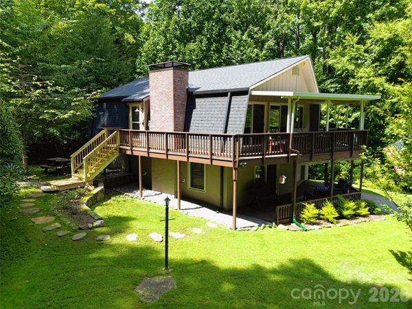 477 Locust Drive, Maggie Valley, NC 28751