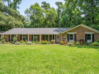 109 Halcyon Road, Summerville, SC 29483