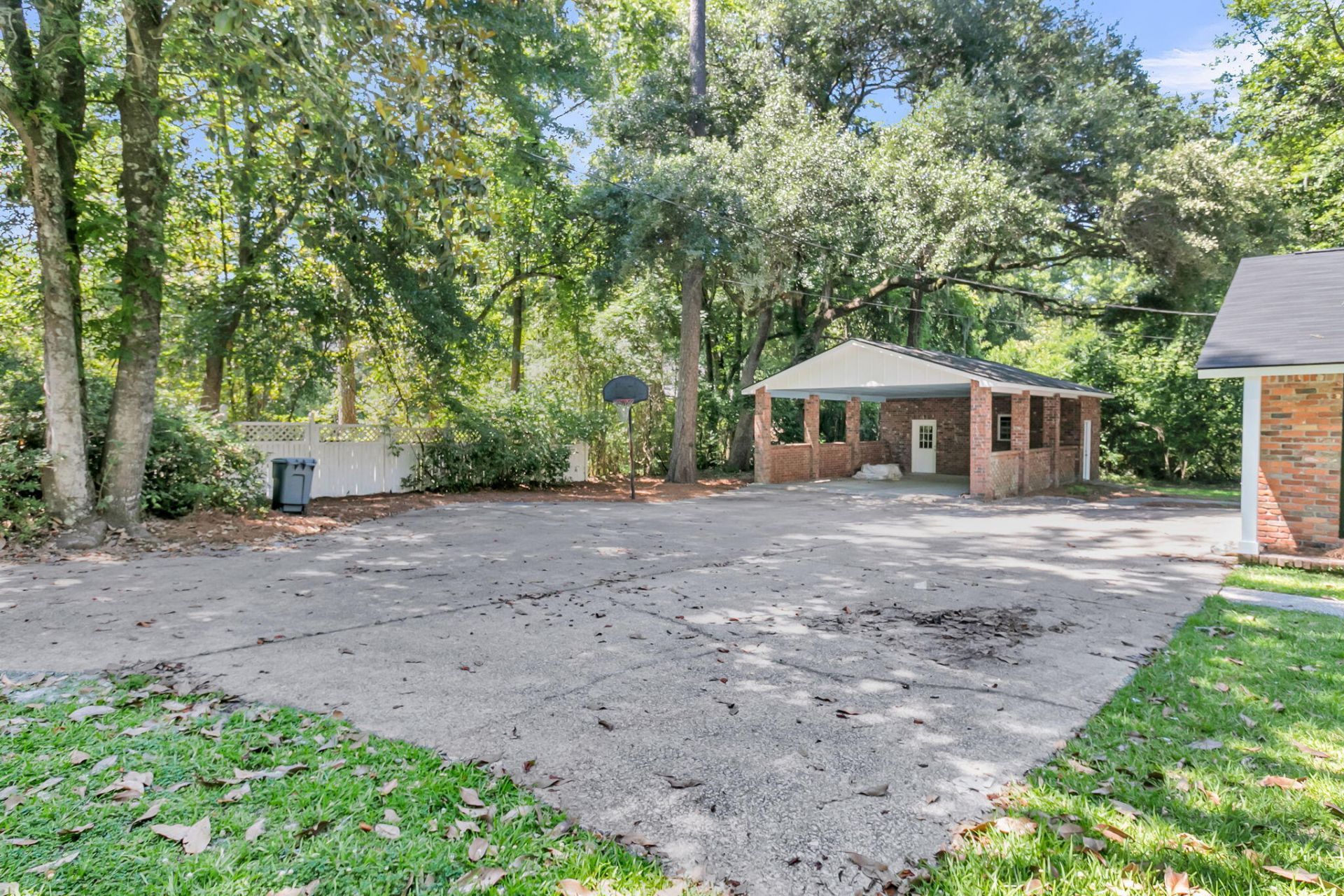 109 Halcyon Road Photo 63