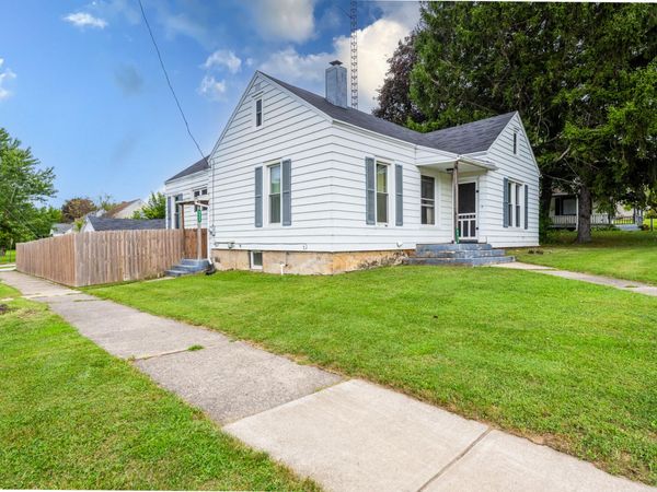 6655 E Main Street, Eau Claire, MI 49111