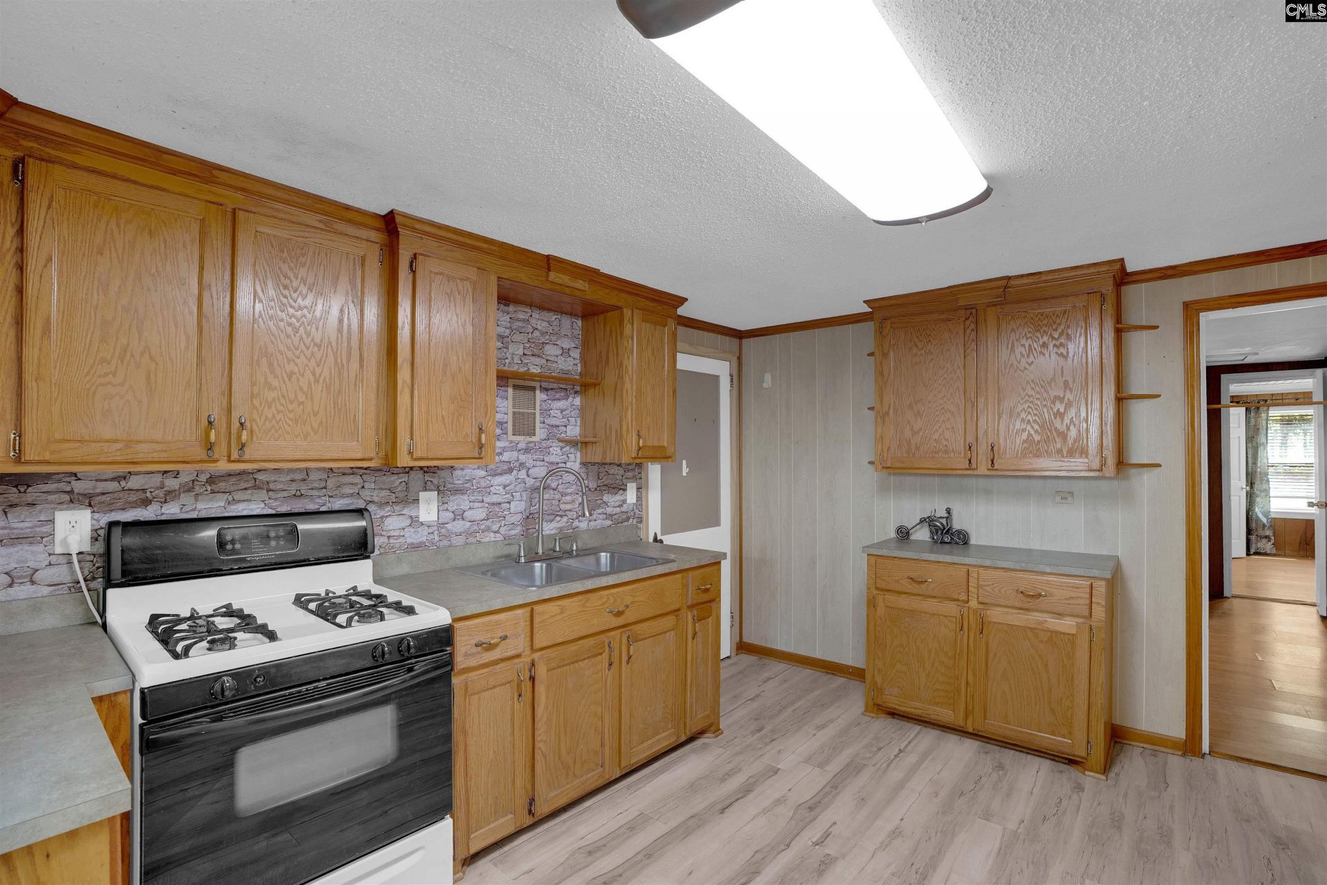 2115 Old State Road  Photo 11