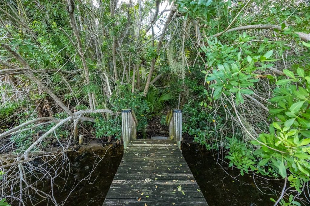 12511 Roseland Road, Sebastian, FL 32958 Photo