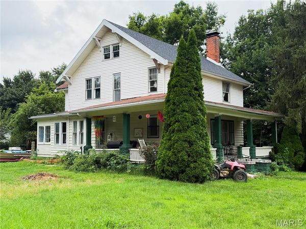 303 W Washington Street , Griggsville, IL 62340