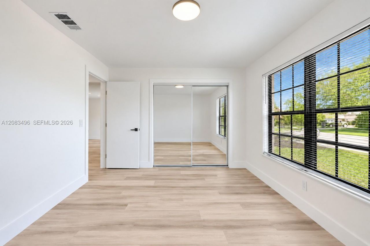 10171 NW 24th St , Sunrise, FL 33322 Photo