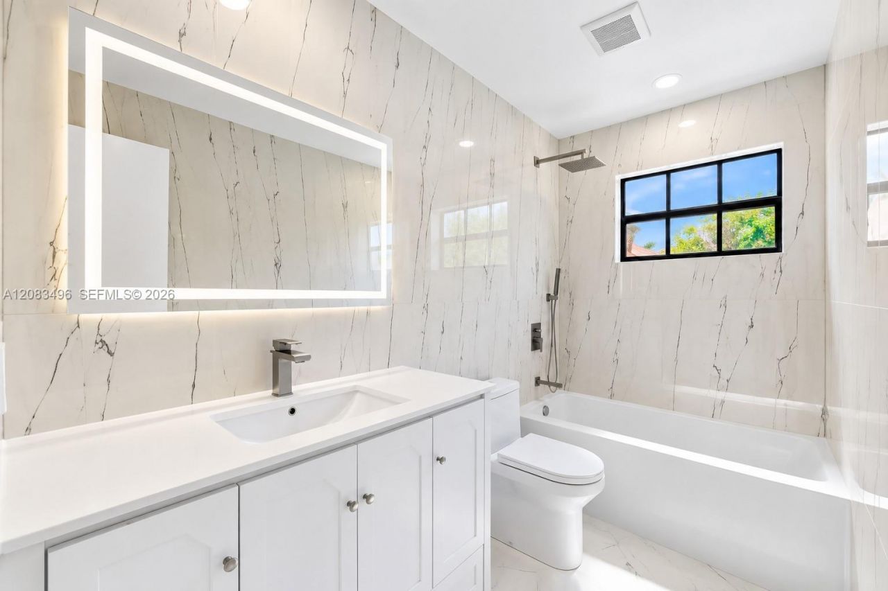 10171 NW 24th St , Sunrise, FL 33322 Photo