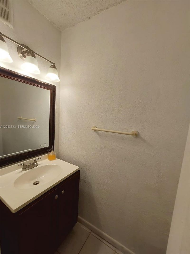 7332 SW 25th Ct , Unit 12, Davie, FL 33317 Photo