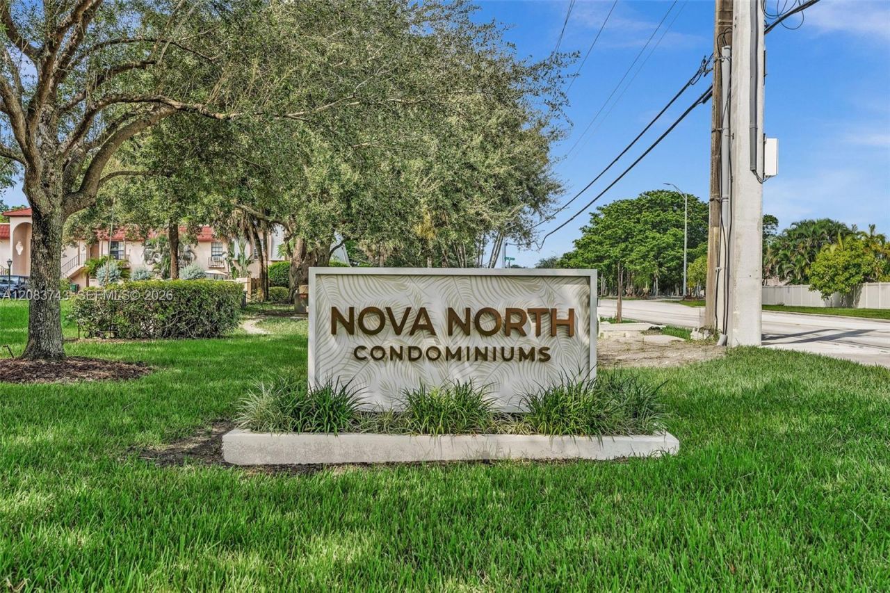 7332 SW 25th Ct, Unit 12, Davie, FL 33317 Photo