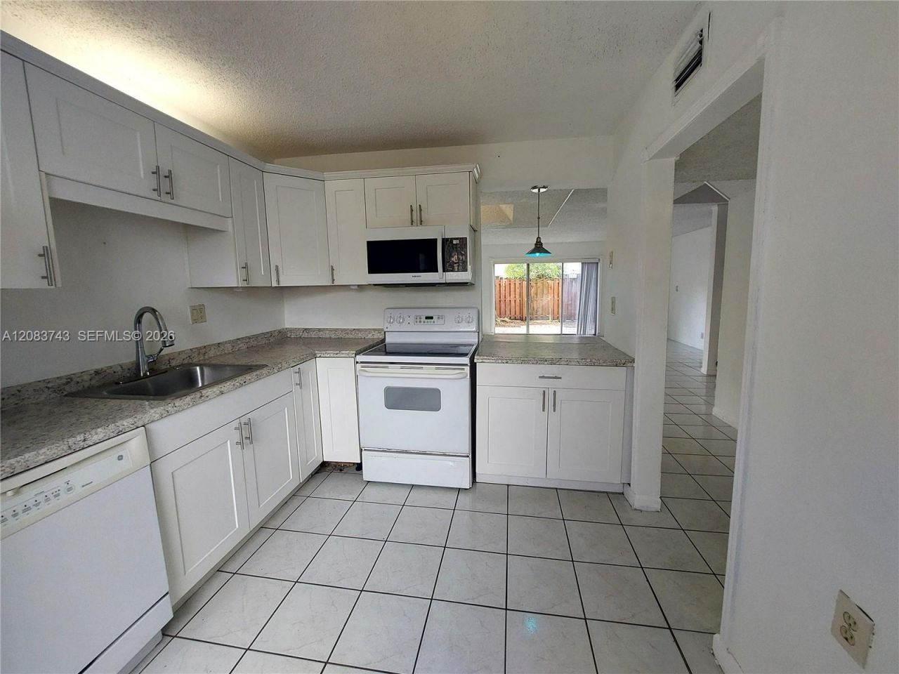 7332 SW 25th Ct, Unit 12, Davie, FL 33317 Photo