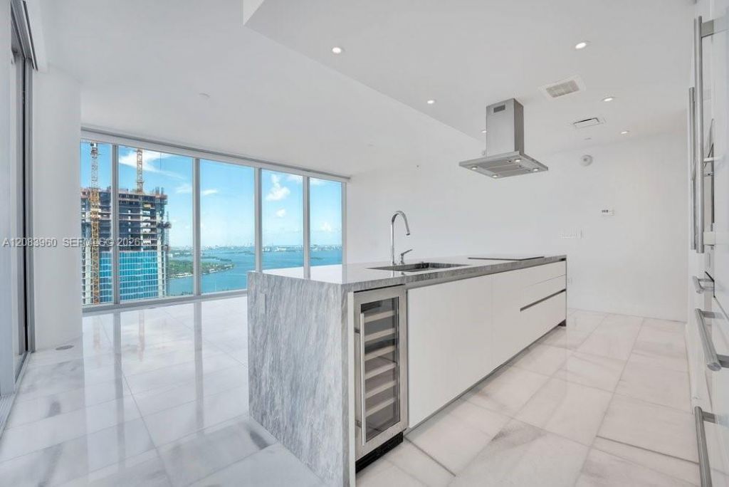 700 NE 26th Ter , Unit 4706, Miami, FL 33137 Photo