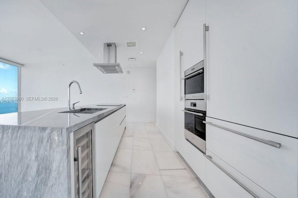 700 NE 26th Ter , Unit 4706, Miami, FL 33137 Photo