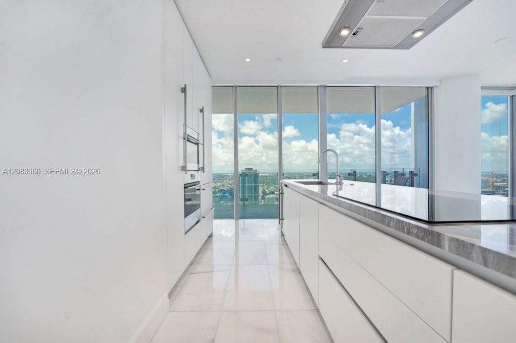 700 NE 26th Ter , Unit 4706, Miami, FL 33137 Photo