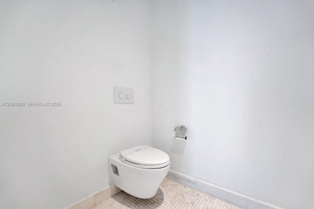 700 NE 26th Ter , Unit 4706, Miami, FL 33137 Photo