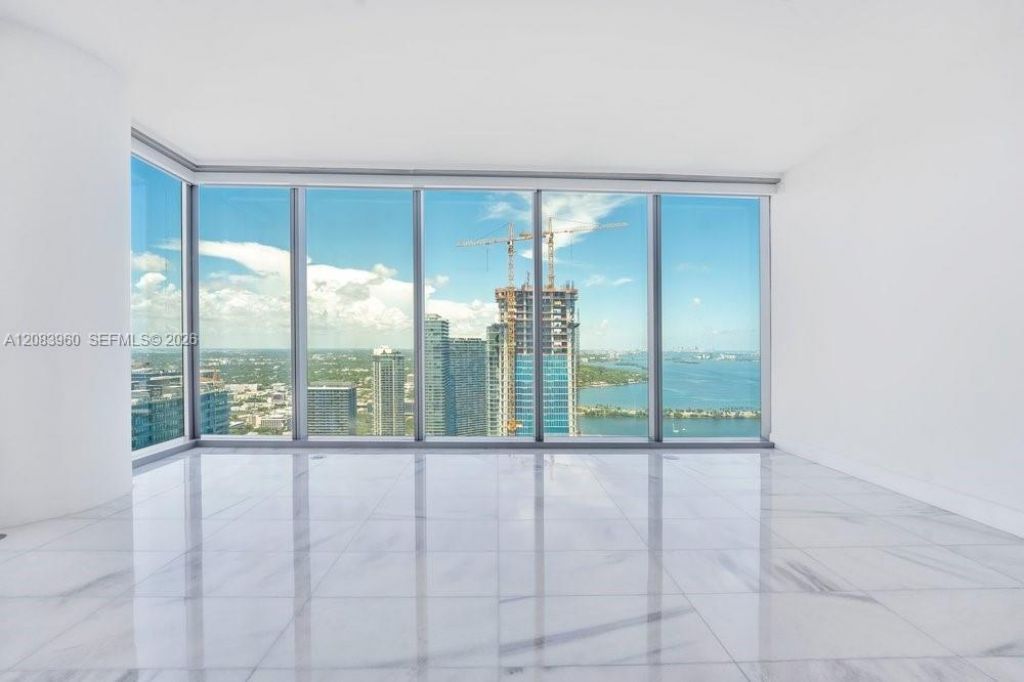 700 NE 26th Ter , Unit 4706, Miami, FL 33137 Photo