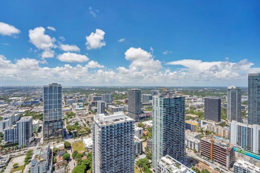700 NE 26th Ter , Unit 4706, Miami, FL 33137 Photo
