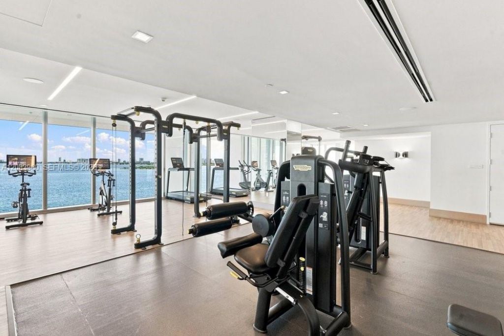 700 NE 26th Ter , Unit 4706, Miami, FL 33137 Photo