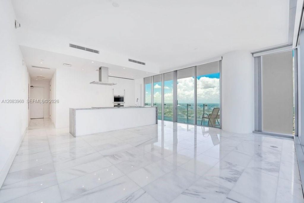700 NE 26th Ter , Unit 4706, Miami, FL 33137 Photo