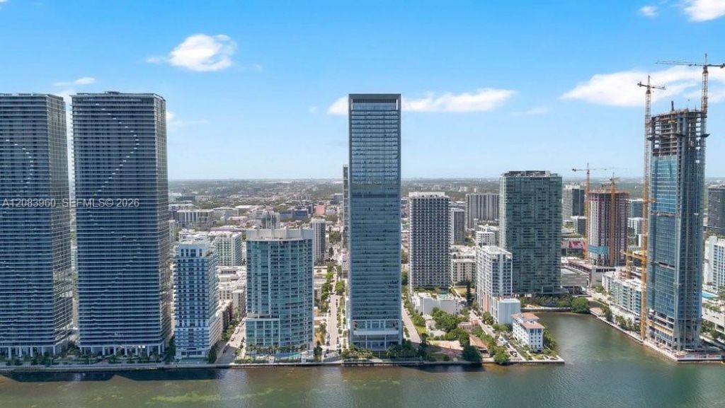 700 NE 26th Ter , Unit 4706, Miami, FL 33137 Photo