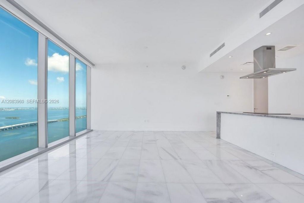 700 NE 26th Ter , Unit 4706, Miami, FL 33137 Photo