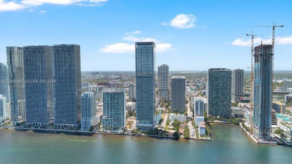 700 NE 26th Ter , Unit 4706, Miami, FL 33137 Photo