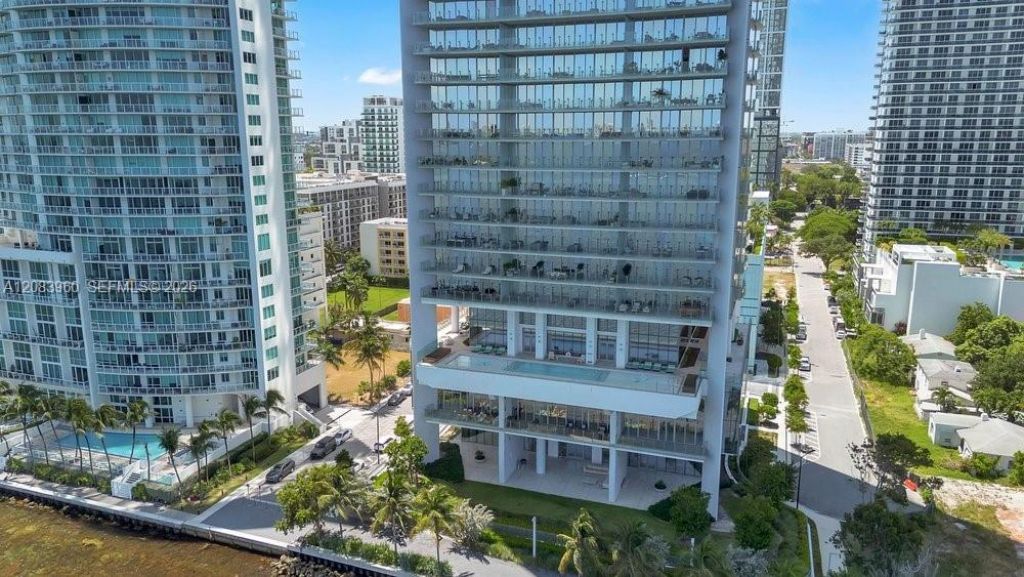 700 NE 26th Ter , Unit 4706, Miami, FL 33137 Photo