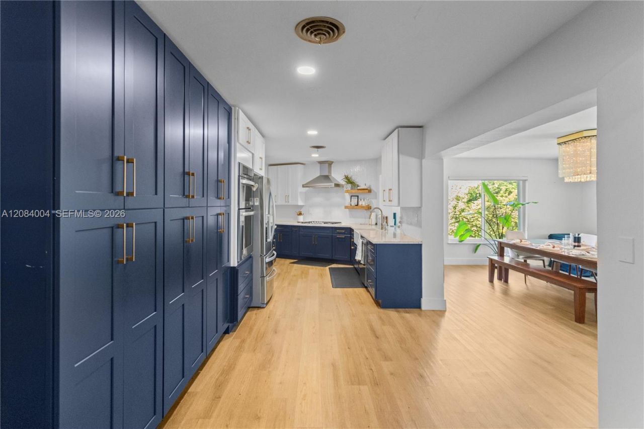 9299 NW 13th Ave, Miami, FL 33147 Photo