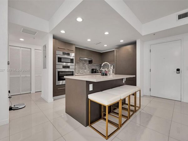 7825 NW 107th Ave , Unit 507, Doral, FL 33178