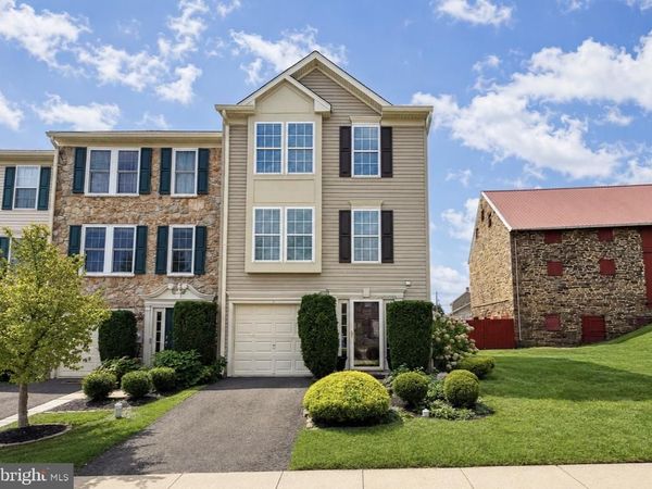 200 GEORGES COURT , NORTH WALES, PA 19454