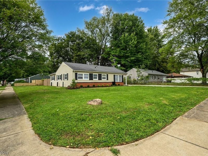1376 Seward Avenue, Akron, OH 44320 Photo 26