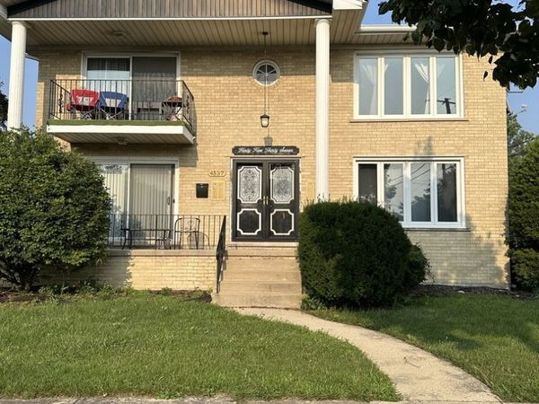 4537 Maple Avenue , Unit 2S, Brookfield, IL 60513